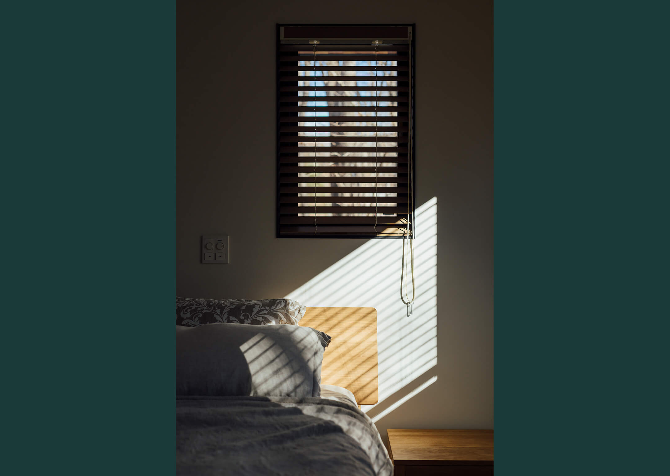 森に溶け込む平屋のセカンドハウス